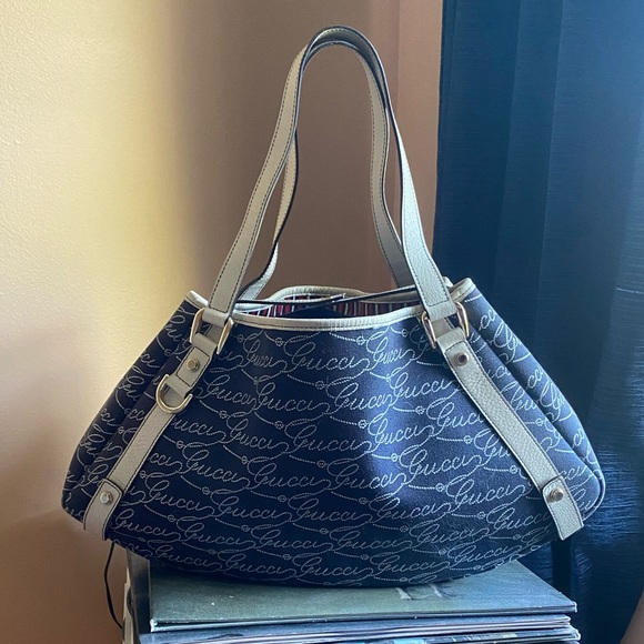 navy blue gucci bag
